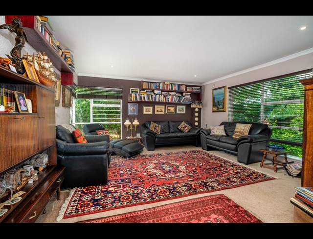 4 BEDROOM HOUSE FOR SALE IN NORTHCLIFF